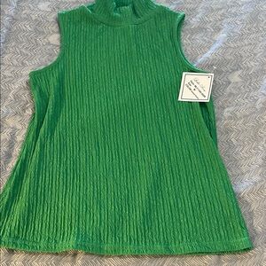 Leslie Rose Vibrant Green Textured Tank Top